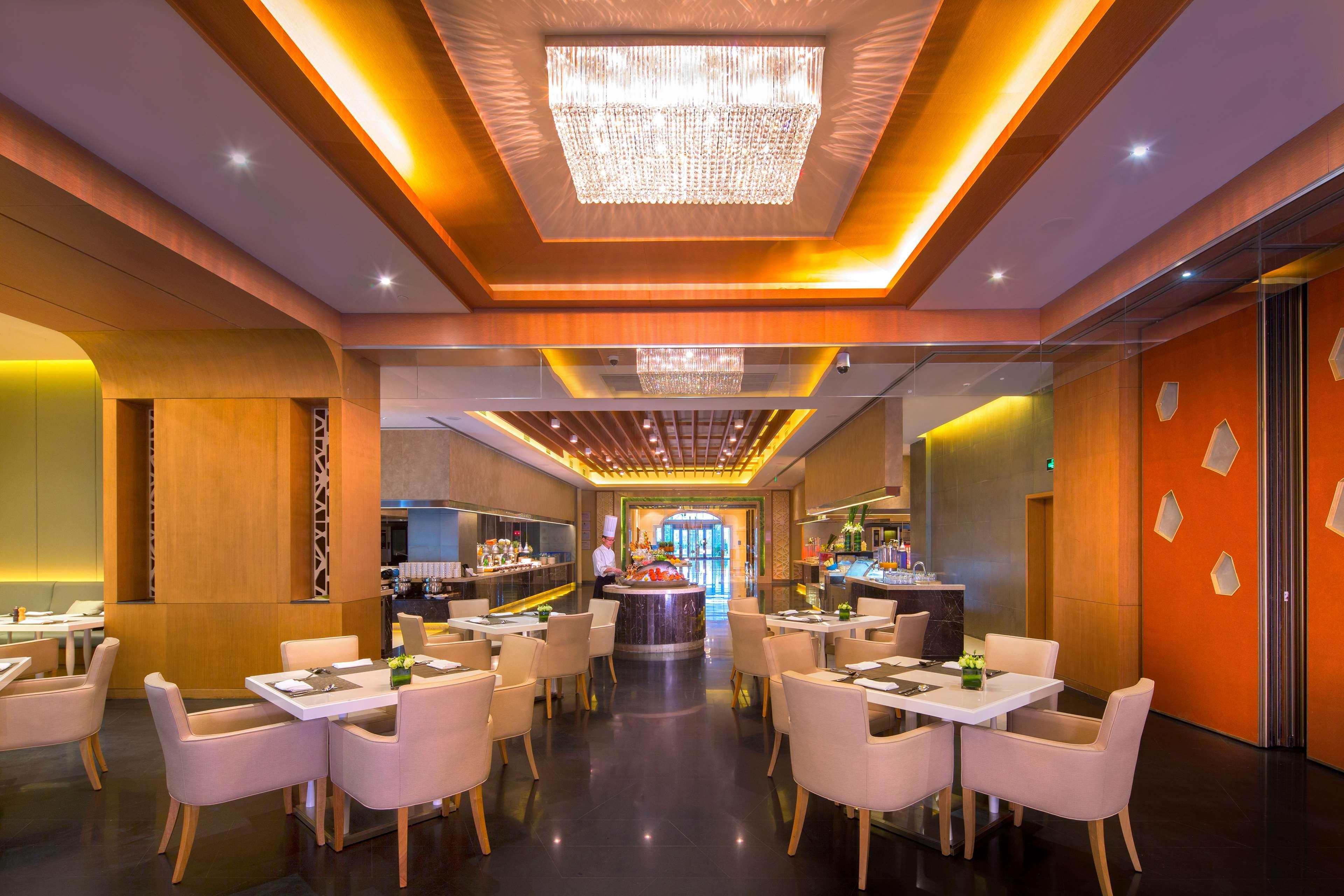 מלון Doubletree By Hilton Ningbo - Chunxiao מראה חיצוני תמונה