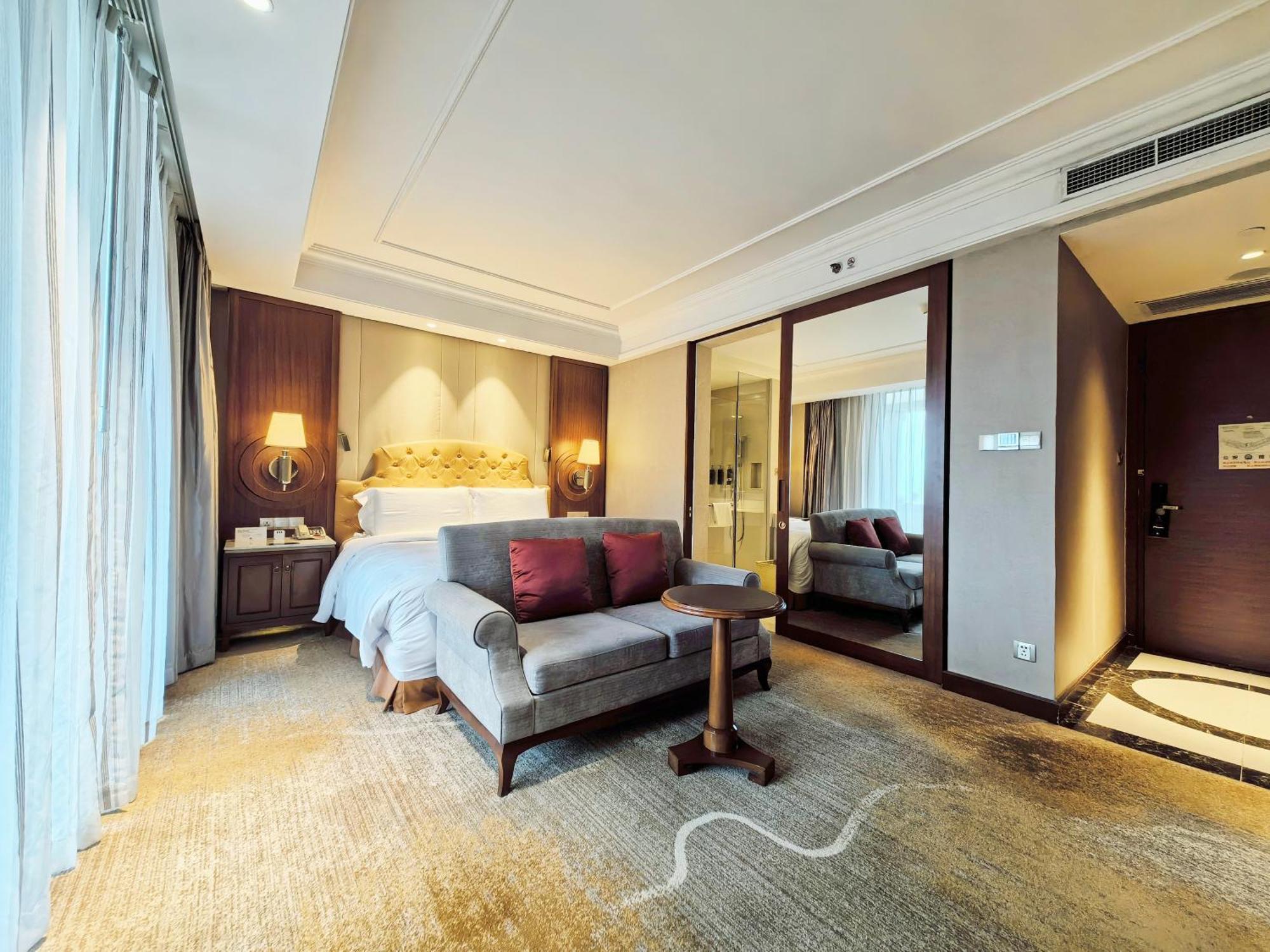 מלון Doubletree By Hilton Ningbo - Chunxiao מראה חיצוני תמונה