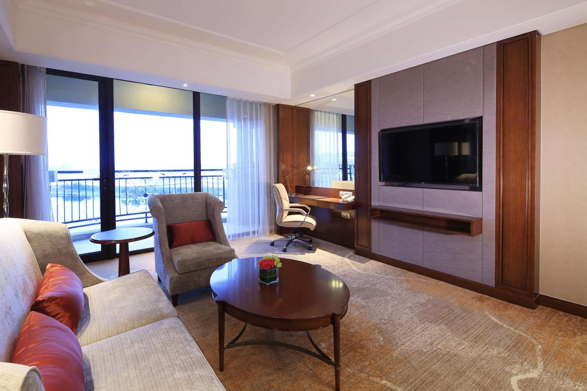 מלון Doubletree By Hilton Ningbo - Chunxiao מראה חיצוני תמונה